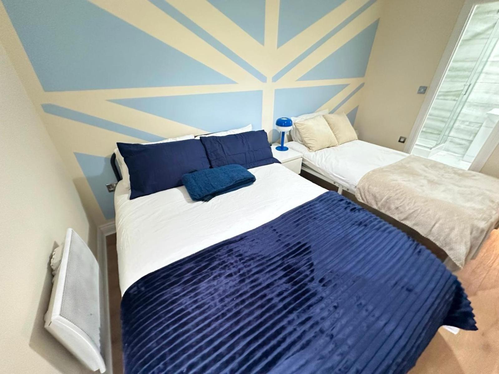 Blue Rose Apartment London Bagian luar foto